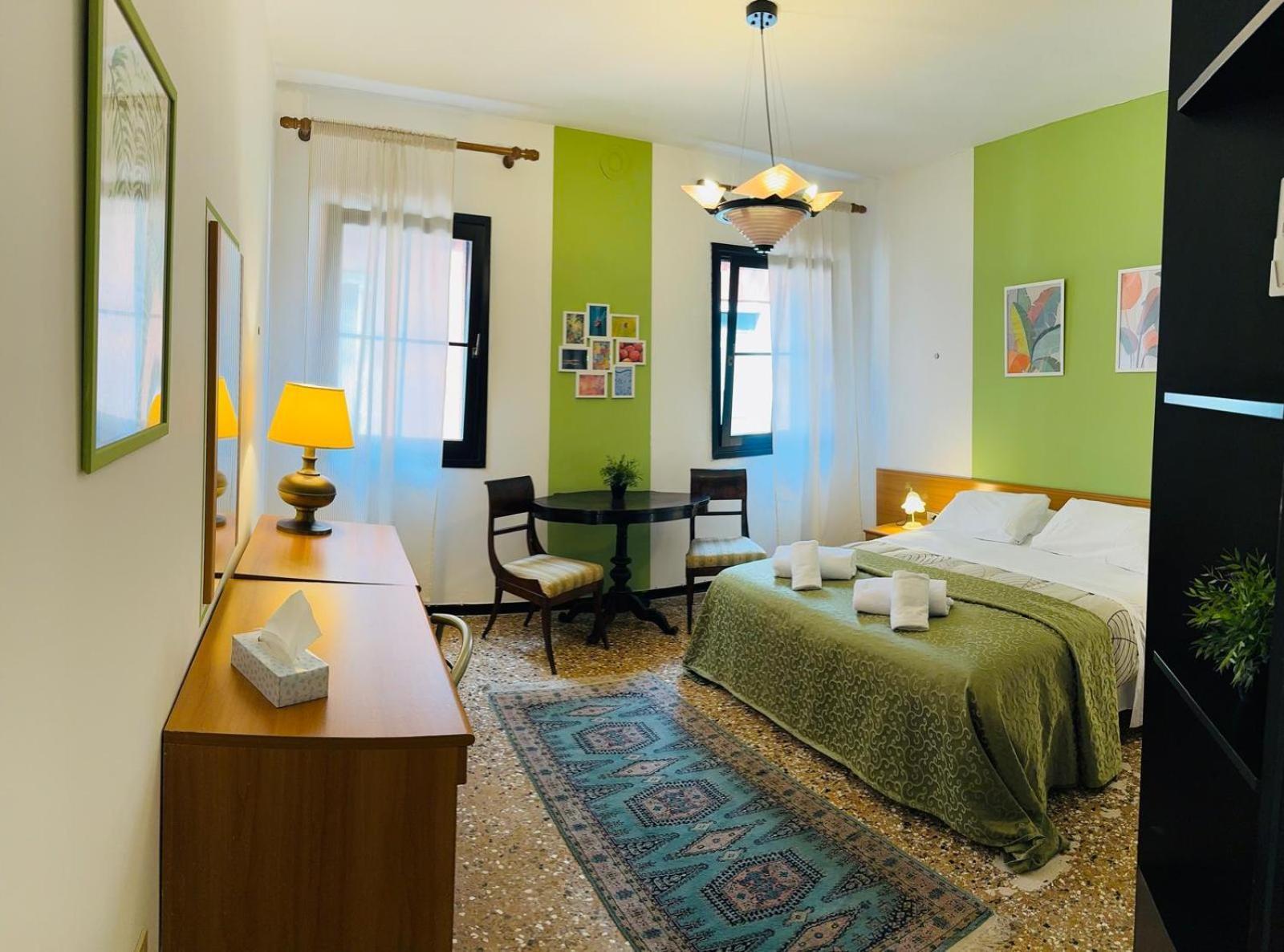 Grimaldi Apartments San Marco & Castello เวนิส ภายนอก รูปภาพ