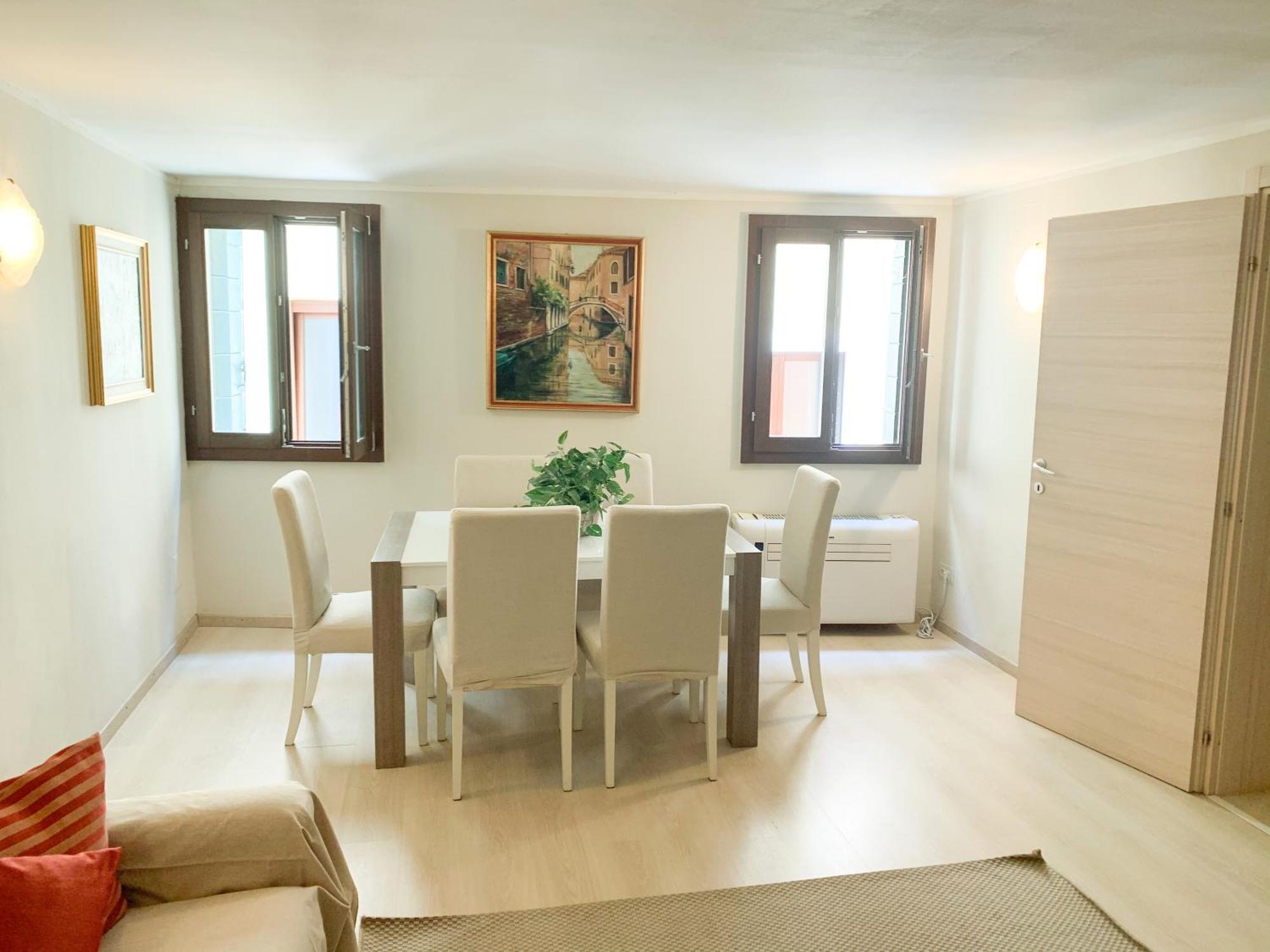 Grimaldi Apartments San Marco & Castello เวนิส ภายนอก รูปภาพ